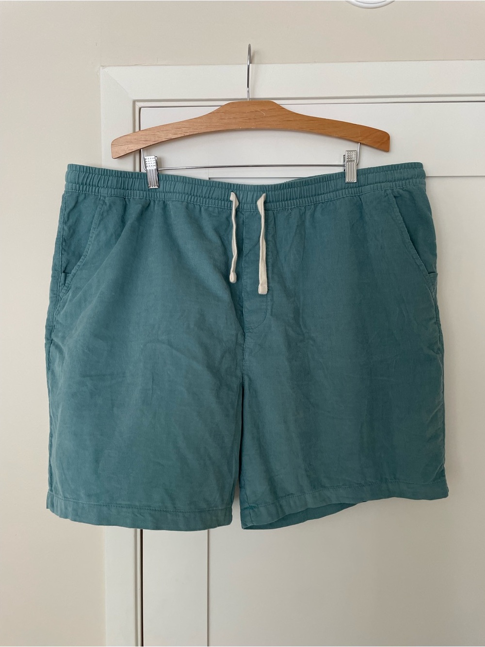 NWOT Goodfellow & Co Seafoam Green Corduroy Drawstring Shorts